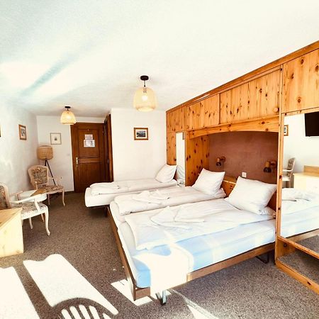 Hotel Old Jnn 克洛斯特斯 外观 照片